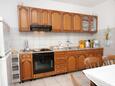 Sali, Keuken in the apartment, (pet friendly) en WiFi.