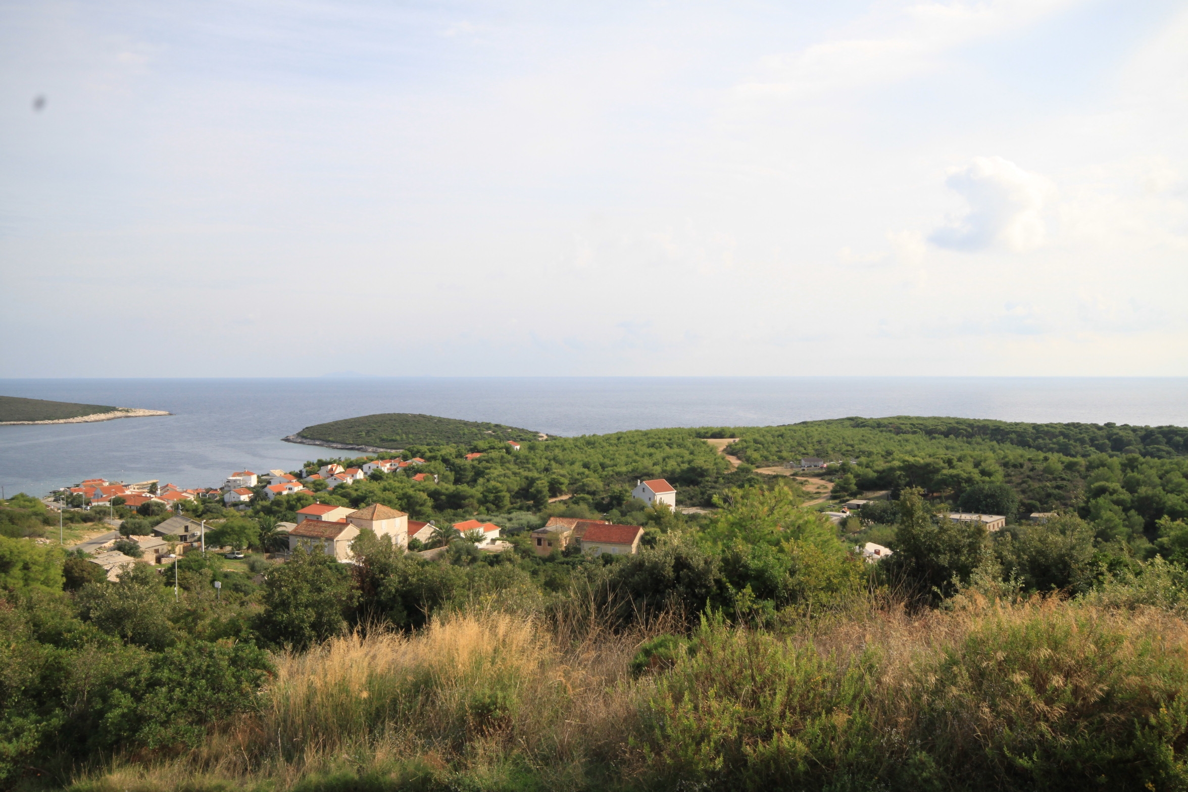 One bedroom apartment with terrace and sea view Rukavac, Vis  A-b