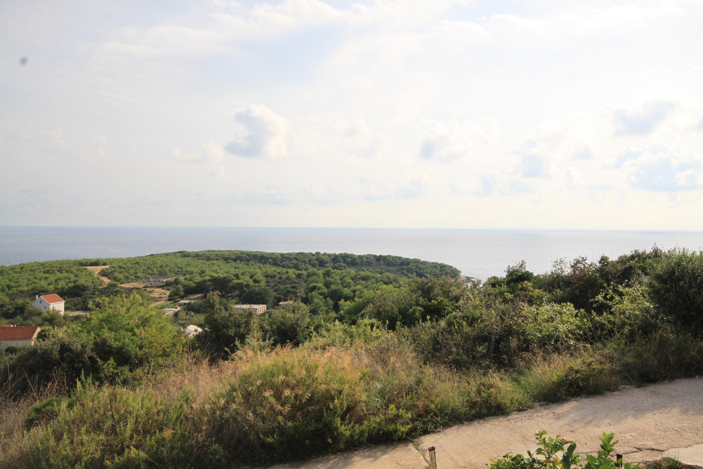 One bedroom apartment with terrace and sea view Rukavac, Vis  A-b