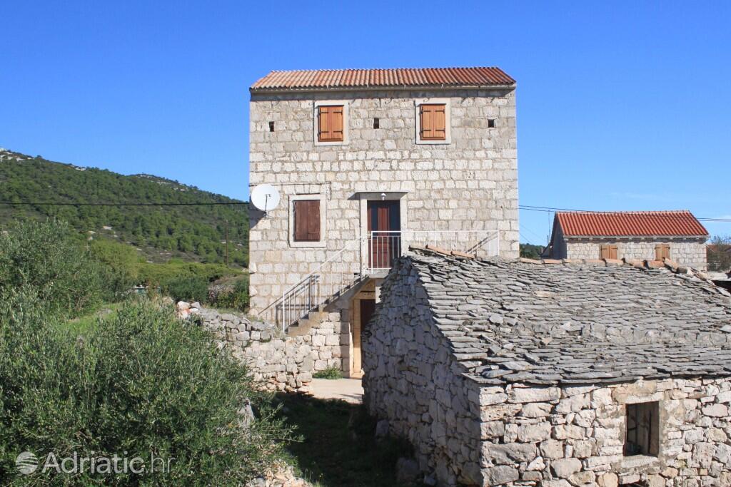 2 Zimmer Haus Mit Terrasse Und Meerblick Podhumlje Vis K 8852