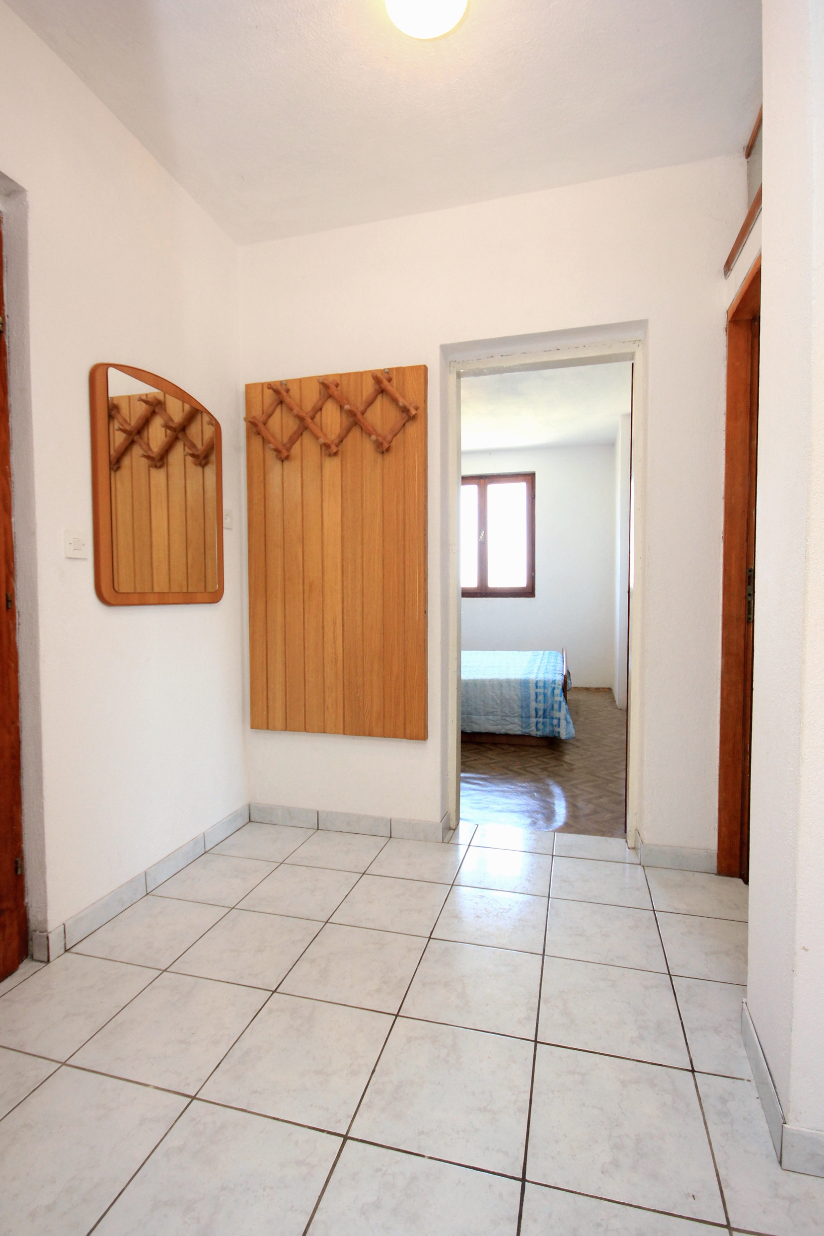 Two bedroom apartment with terrace and sea view Žman, Dugi otok  A-a