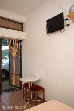 Dining room Vis, Dining room in the studio-apartment, WIFI.