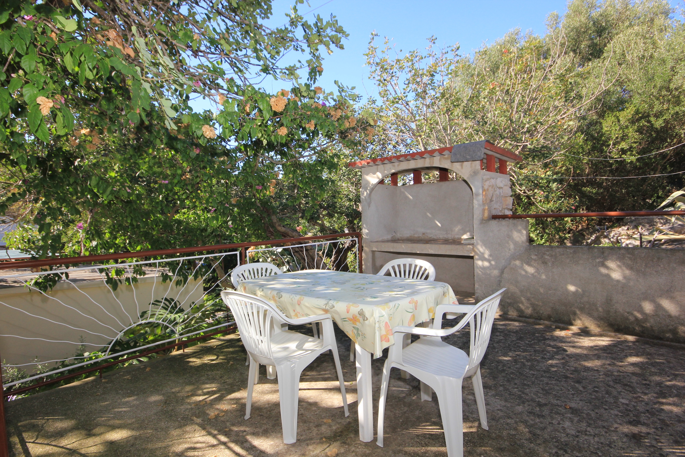 One bedroom house near beach Cove Rogačić, Vis  K