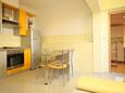 Dining room Rukavac, Dining room in the apartment, dopusteni kucni ljubimci i WIFI.