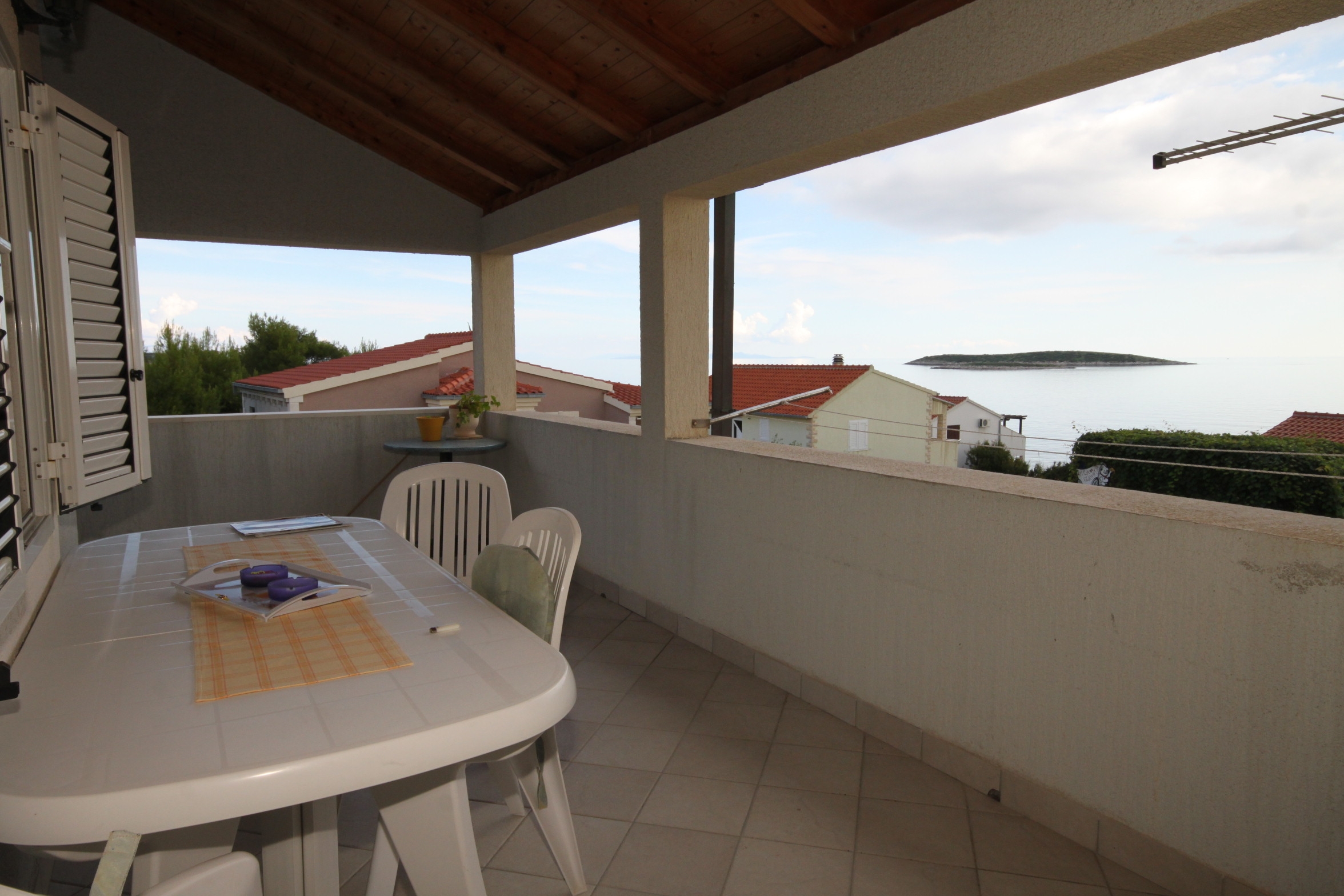 Ferienwohnung im Ort Milna (Vis), Kapazität 4 Ferienwohnung  kroatische Inseln