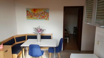 Dining room Sali, Dining room in the apartment, WIFI.