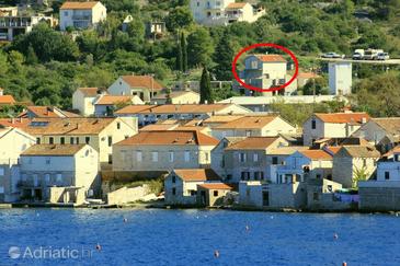Property Vis, Vis, Property 8904 - Apartments with pebble beach.
