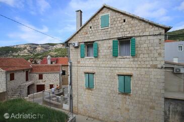 Property Komiža, Vis, Property 8909 - Rooms with pebble beach.