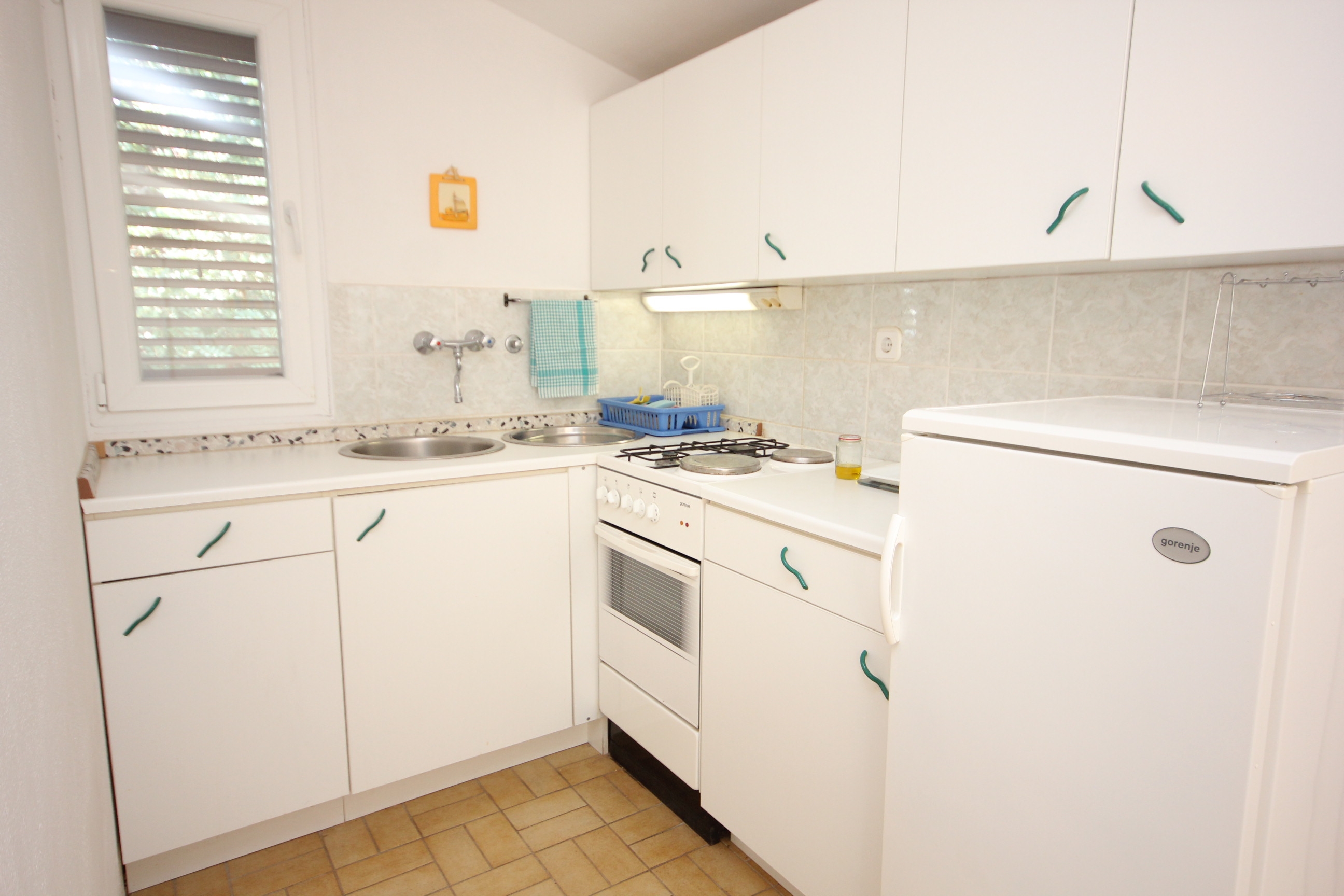 One bedroom apartment with terrace and sea view Zavala, Hvar (A-8912-a)