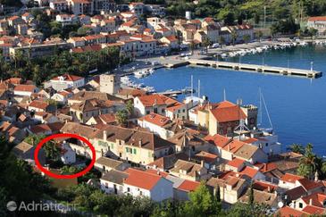 Property Vis, Vis, Property 8921 - Apartments near sea with pebble beach.