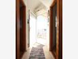Hallway Milna, Hallway in the apartment, air condition available, (pet friendly) and WiFi.