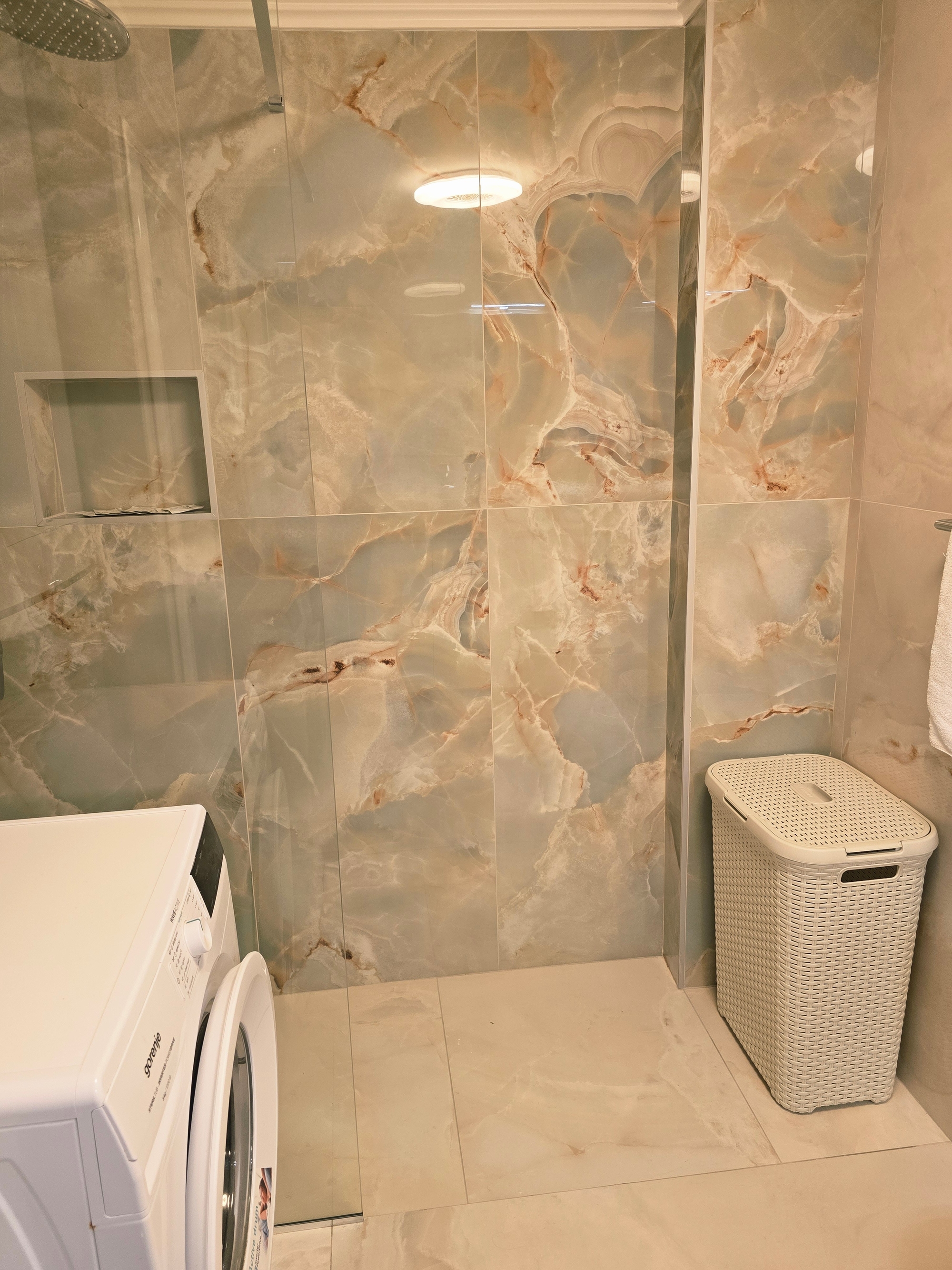 Three bedroom apartment with terrace and sea view Dubrovnik  A-a