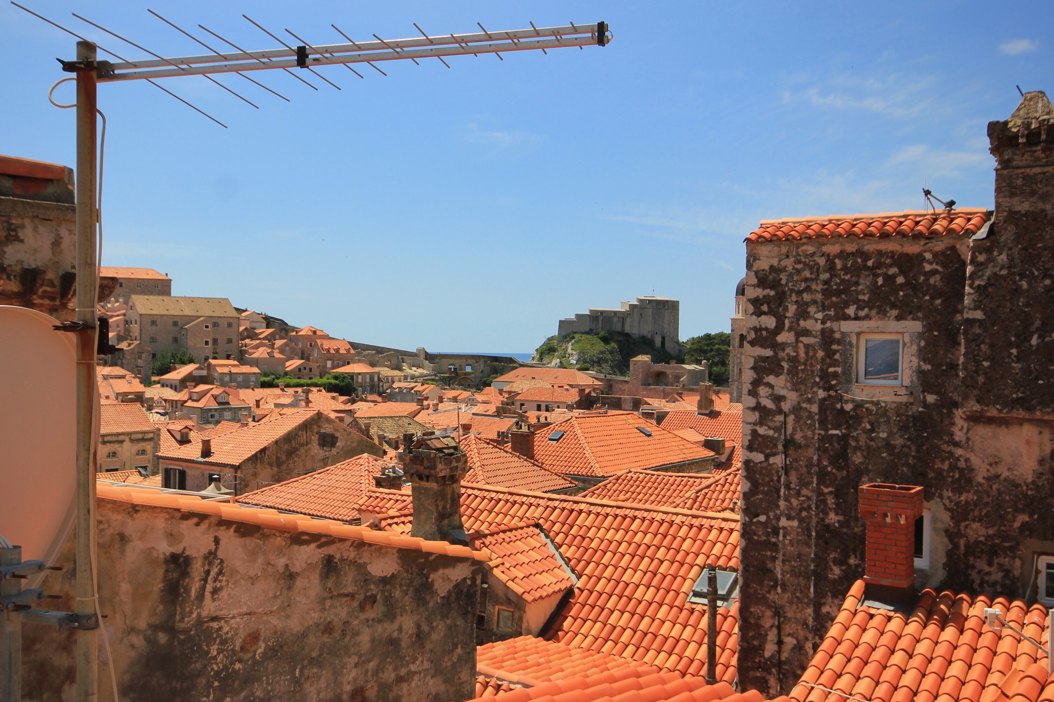 Three bedroom apartment with terrace and sea view Dubrovnik  A-a