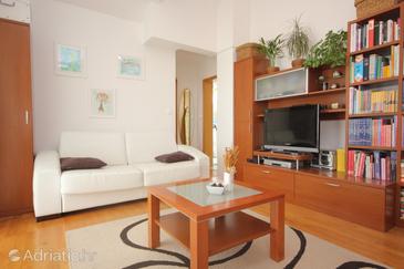 Living room Dubrovnik, Living room in the apartment, dostupna klima i WIFI.