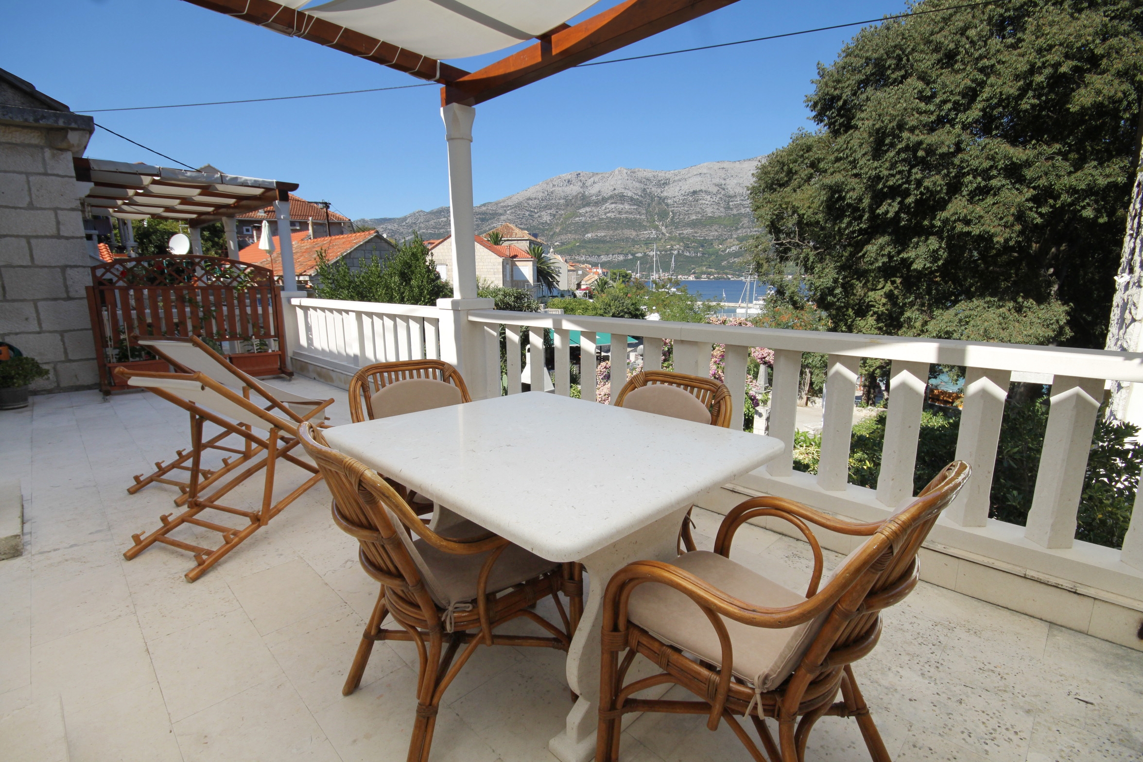 One bedroom apartment near beach Korčula (A-9000-a) One bedroom apartment near beach Korčula (A-9000-a)