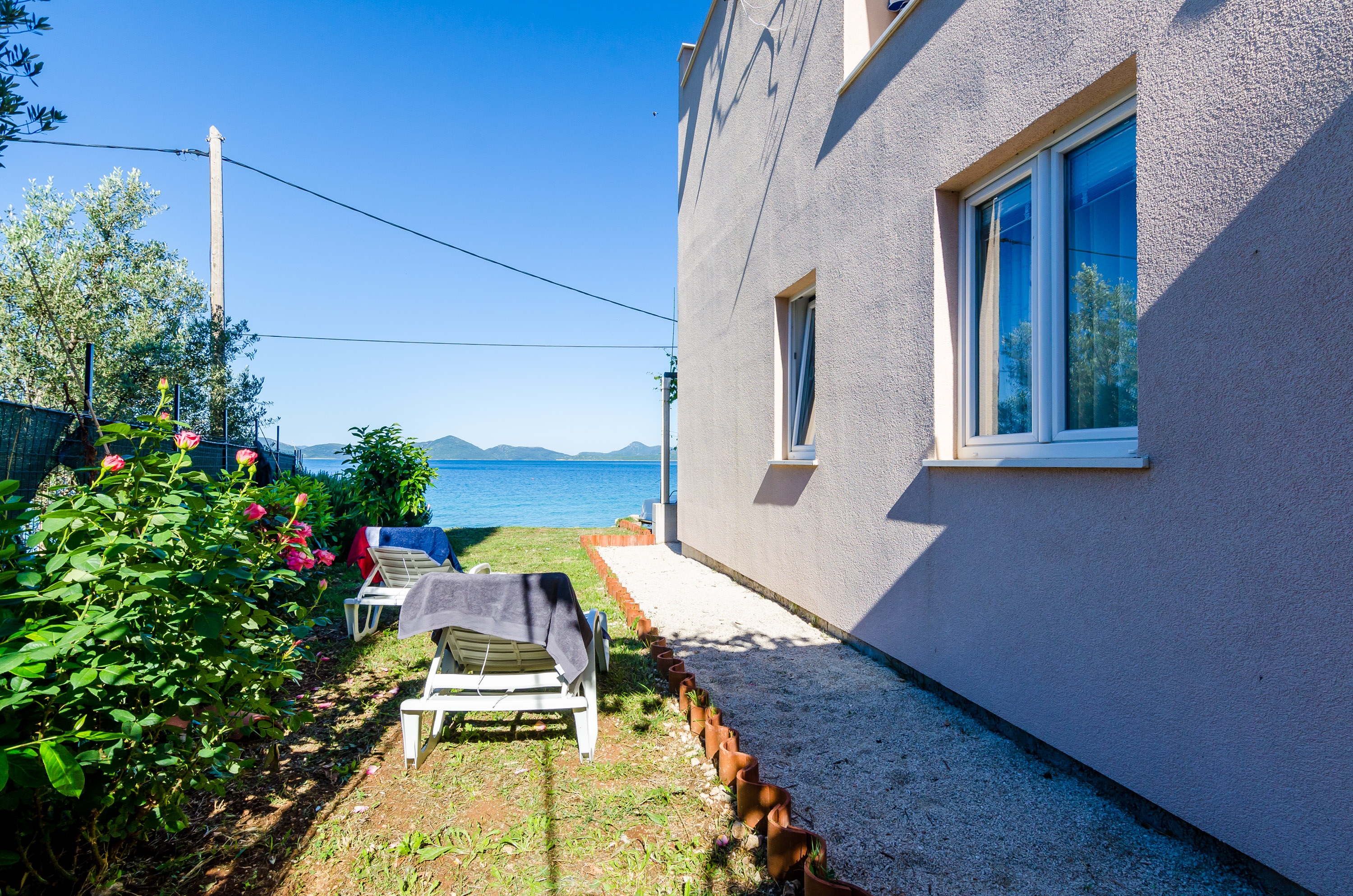 One bedroom apartment near beach Slađenovići, Dubrovnik  A-b