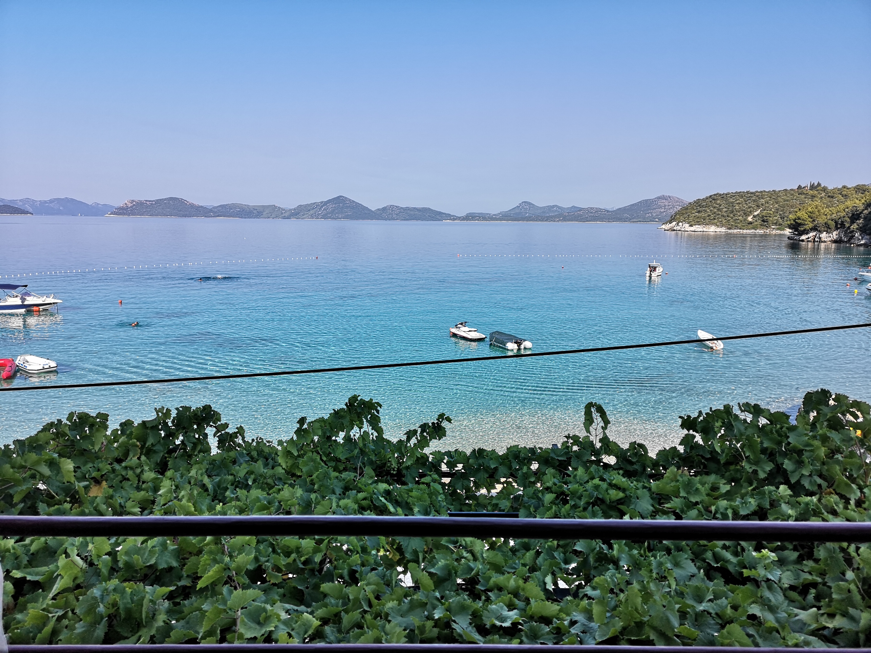 Two bedroom apartment near beach Slađenovići, Dubrovnik  A-c