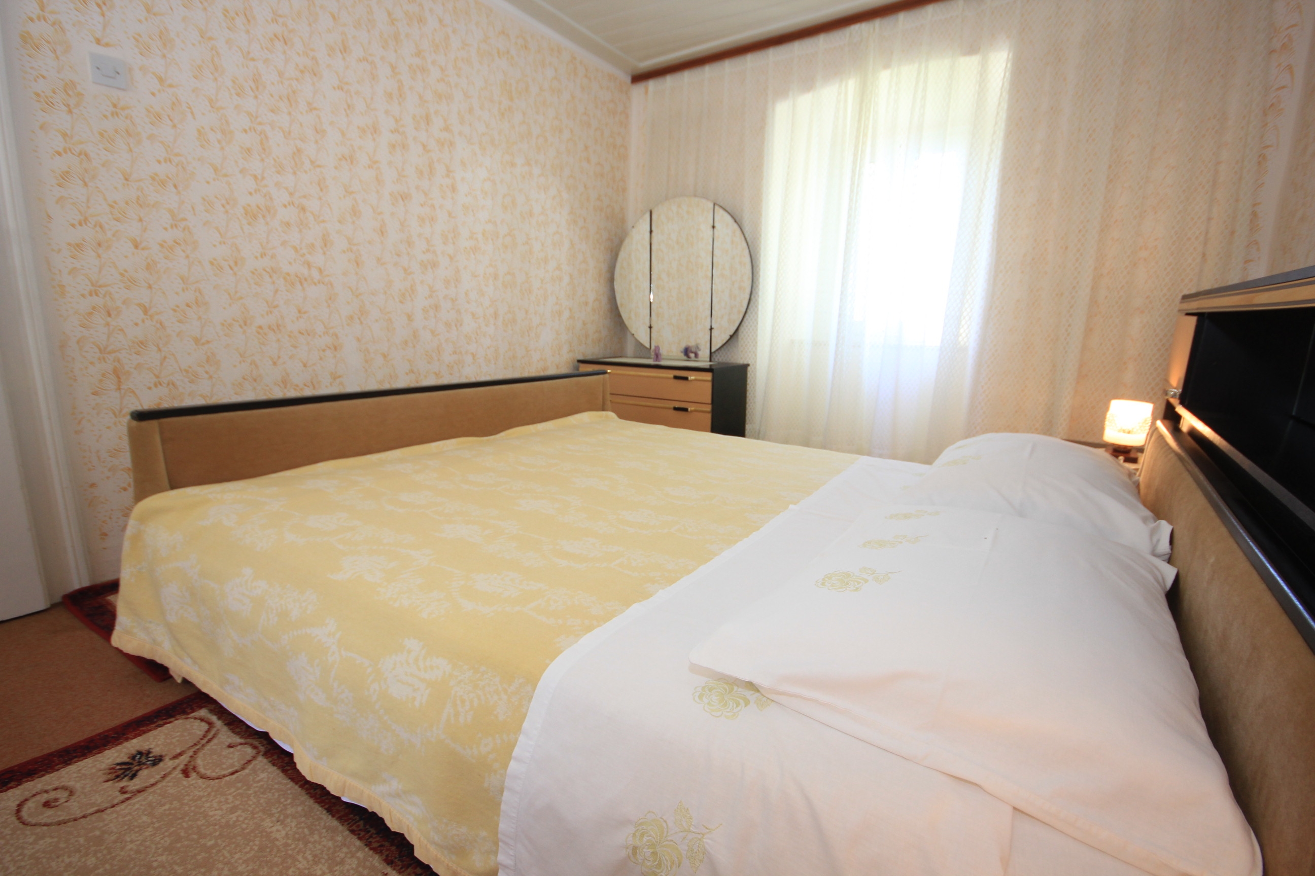 Three bedroom apartment with terrace Trsteno, Dubrovnik  A-a