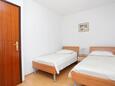 Спальня 2 Marina, Спальня 2 в размещении типа apartment, WiFi.