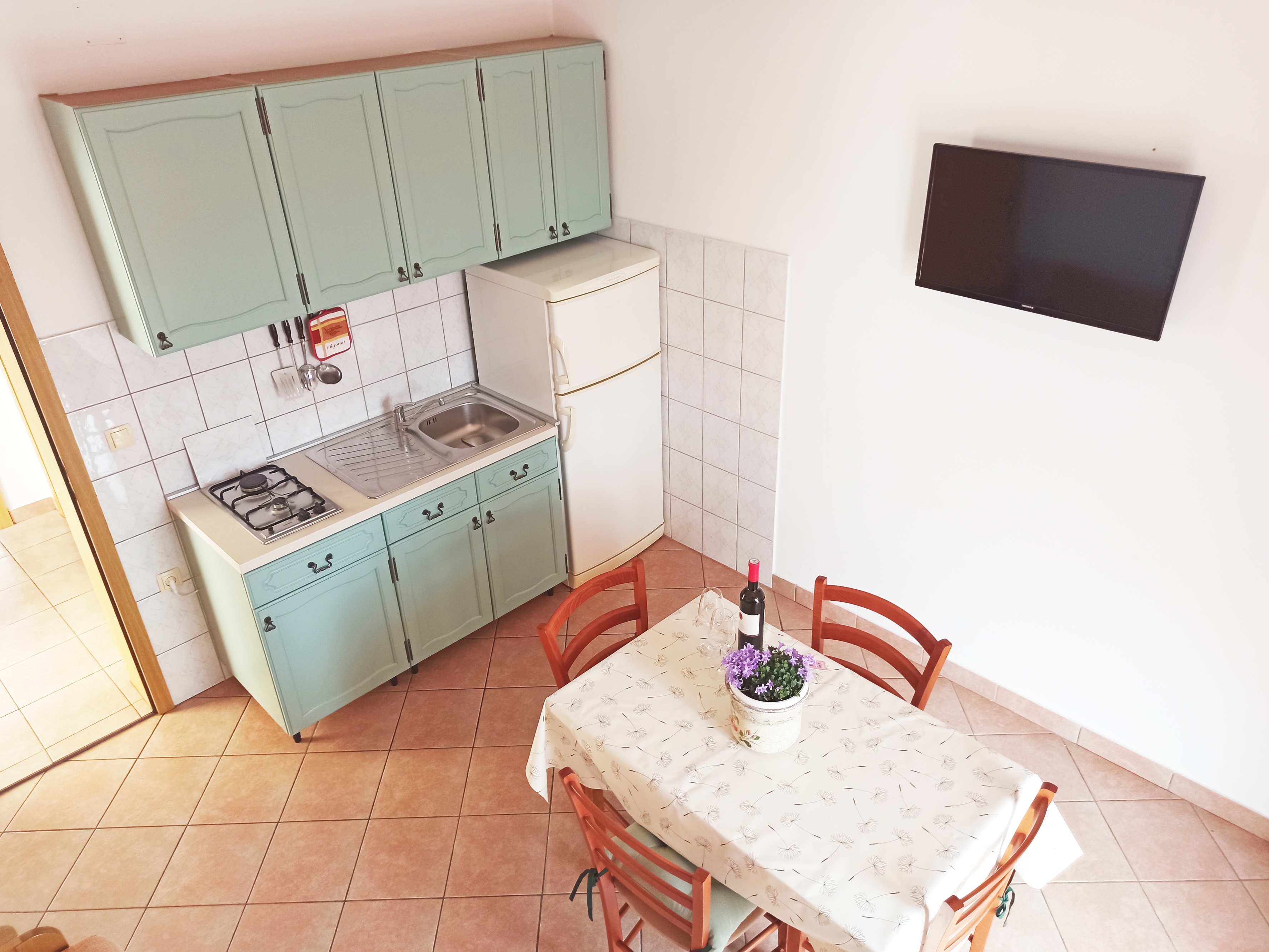 One bedroom apartment near beach Kustići, Pag  A-a