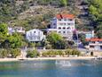 Marina, Trogir, Propiedad 9037 - Apartamentos near sea with pebble beach.