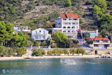 Marina, Trogir, Objekt 9037 - Ubytování v blízkosti moře s oblázkovou pláží.