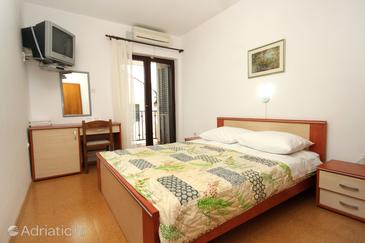 Bedroom Cavtat, Bedroom in the room, dostupna klima, dopusteni kucni ljubimci i WIFI.