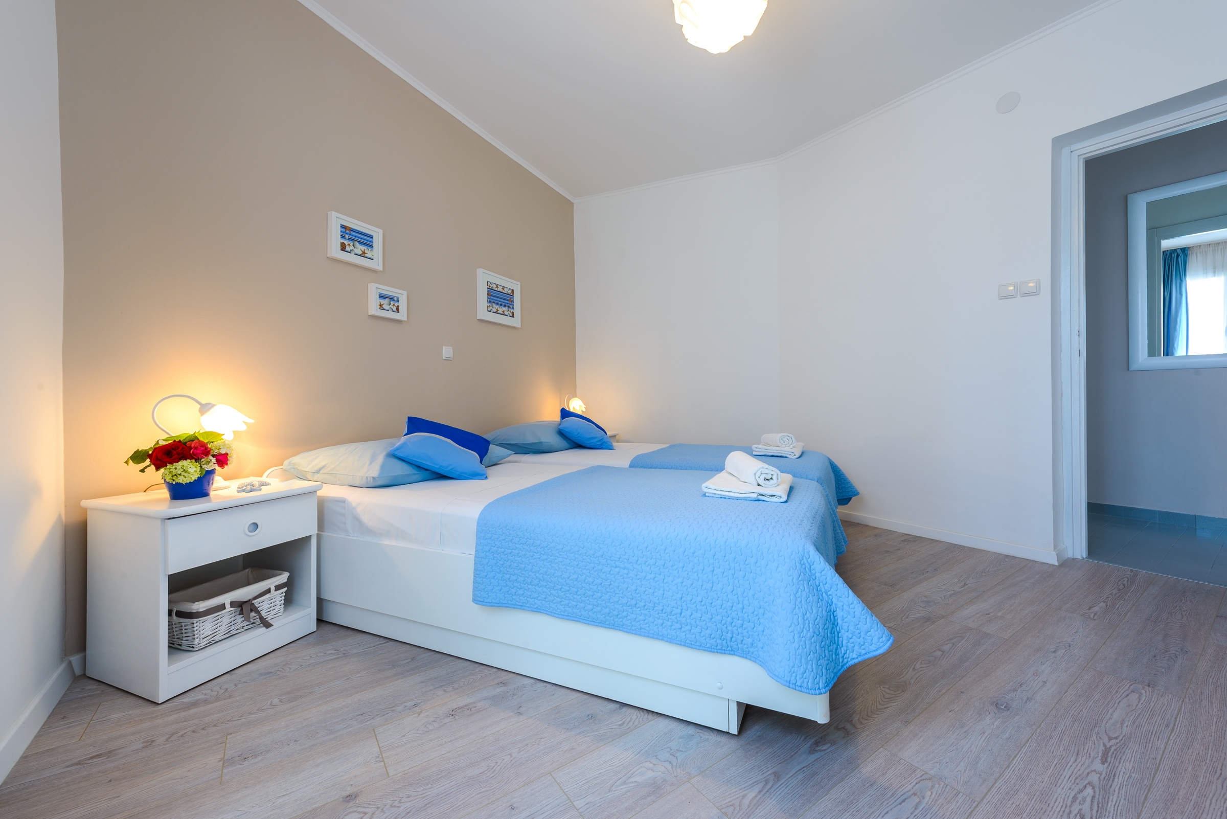 Two bedroom apartment with terrace Dubrovnik  A-a