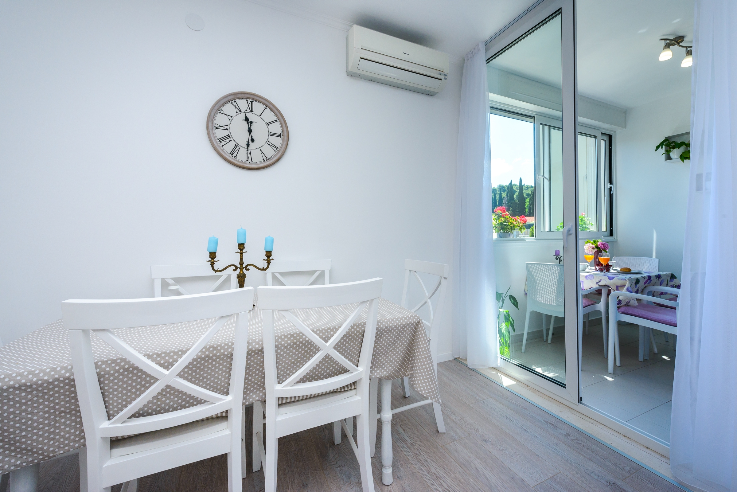 Two bedroom apartment with terrace Dubrovnik  A-a
