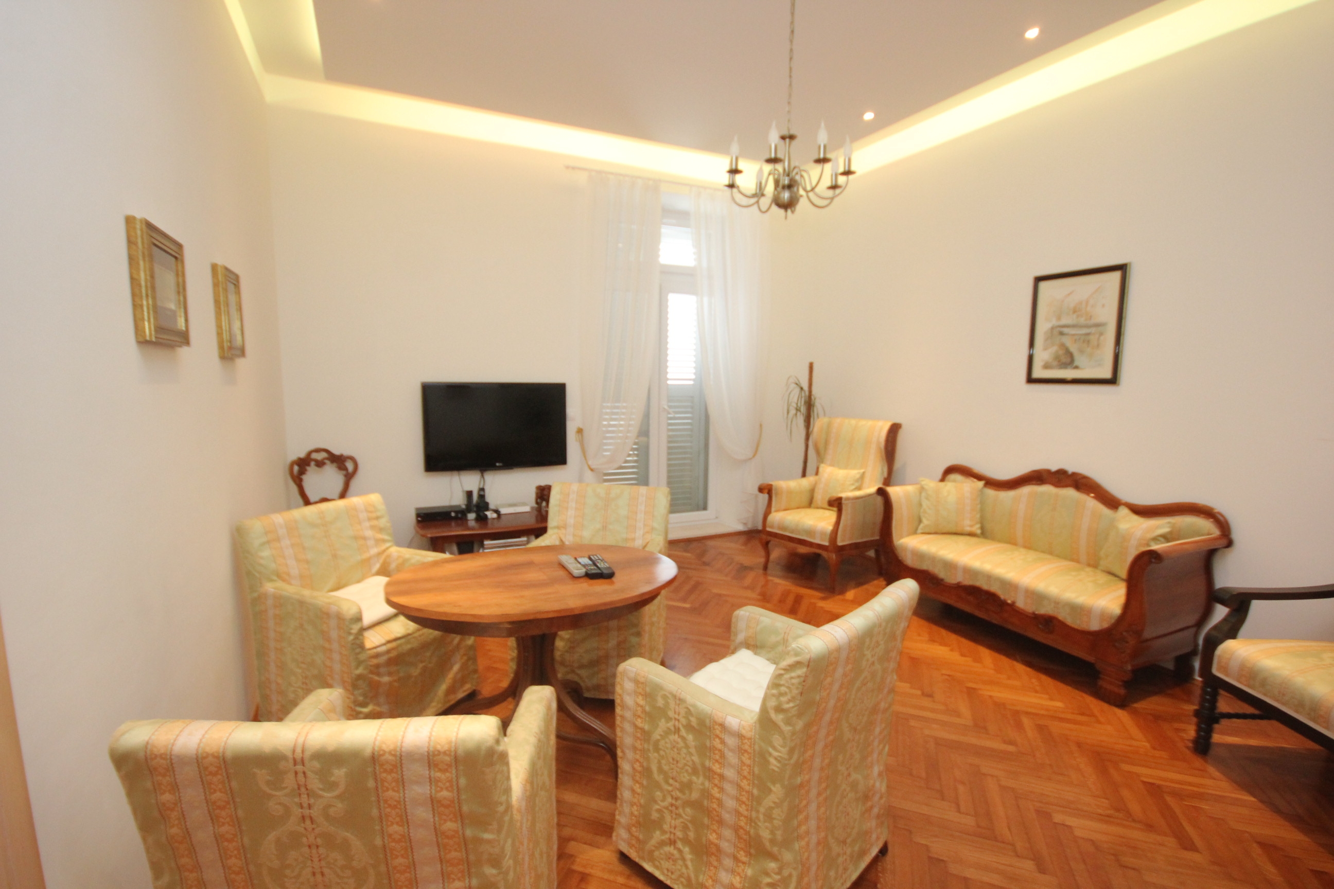Two bedroom apartment with balcony and sea view Dubrovnik (A-9058-a)