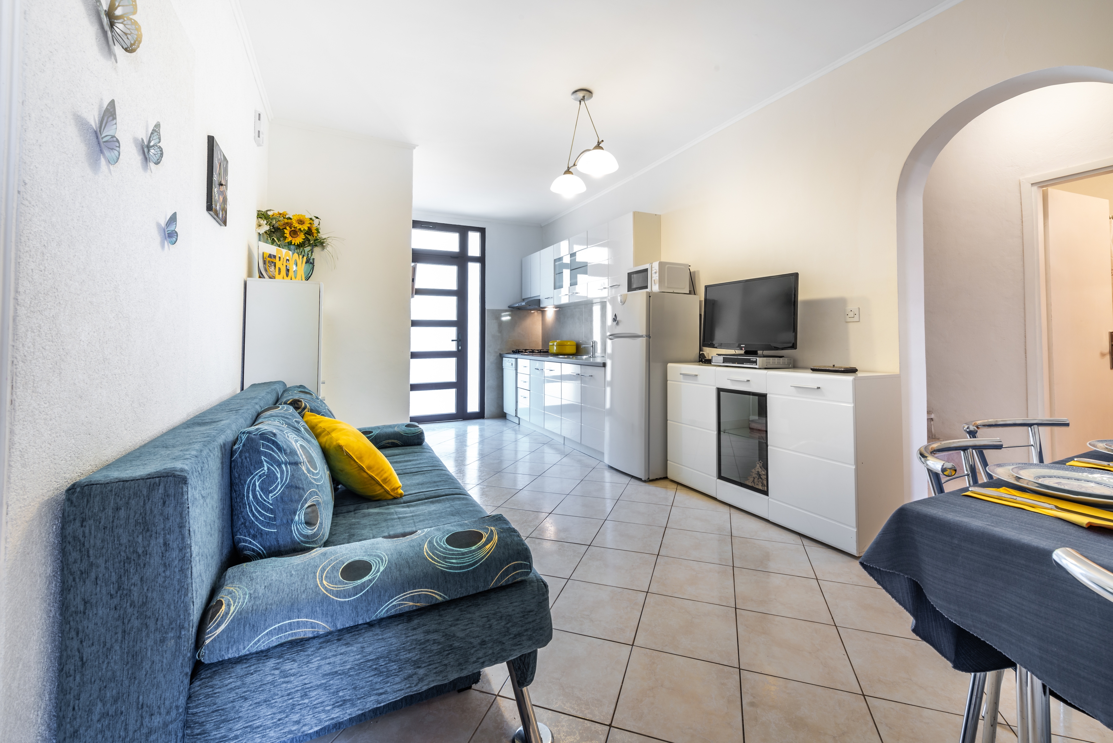 Two bedroom apartment with terrace Dubrovnik (A-9073-a)