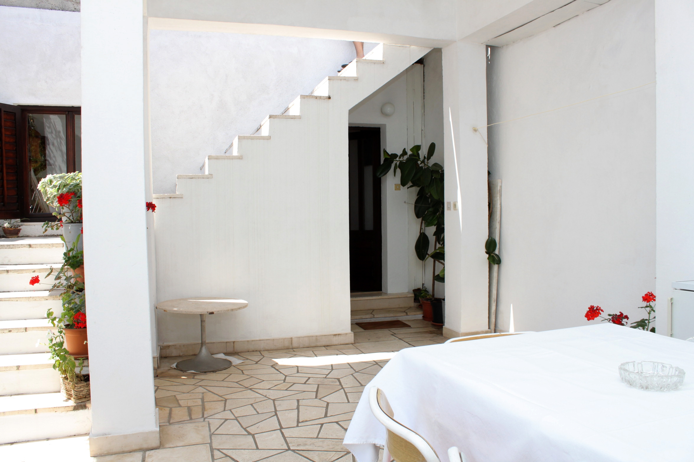 One bedroom apartment with terrace and sea view Dubrovnik  A-a