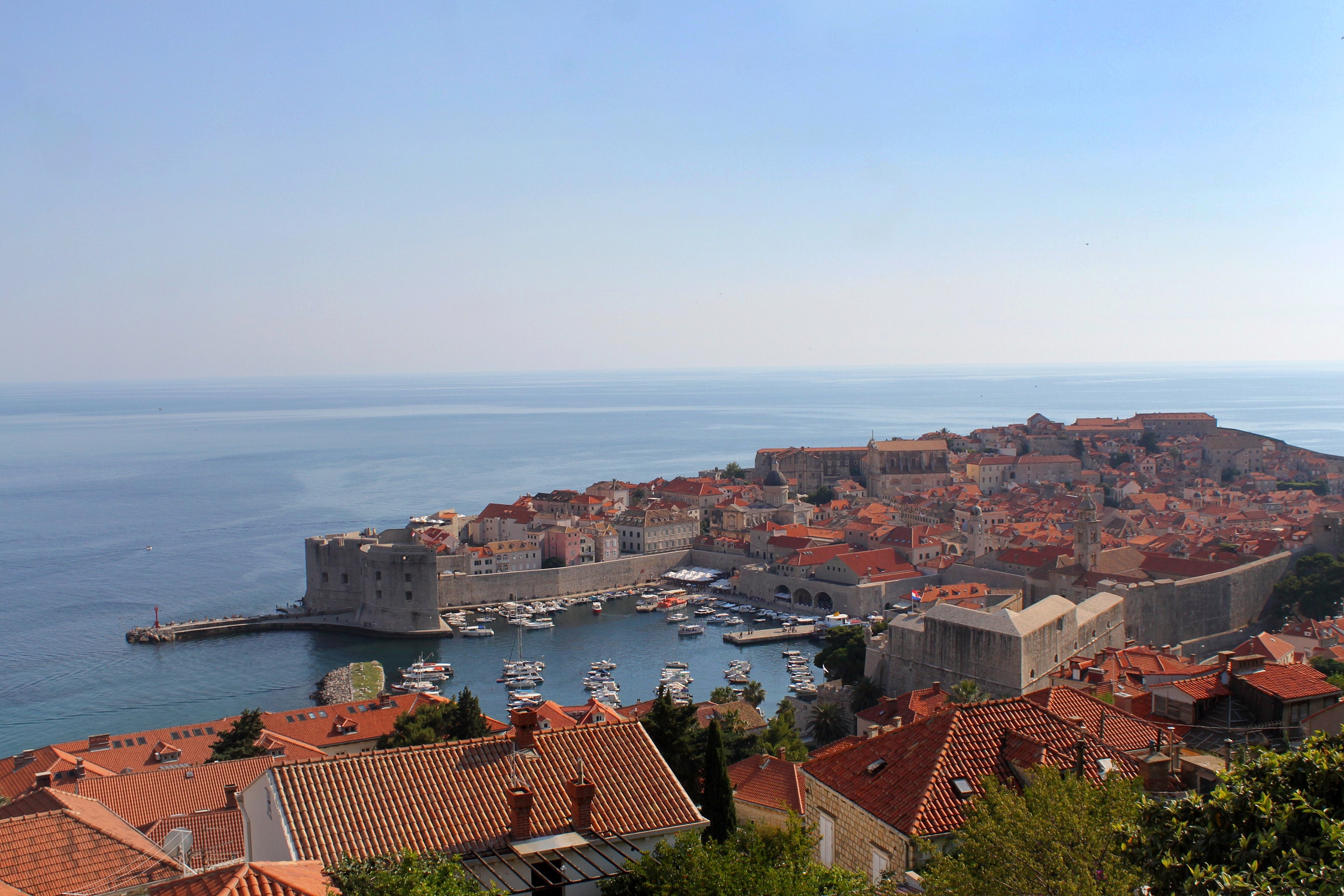 Three bedroom apartment with balcony and sea view Dubrovnik  A-b