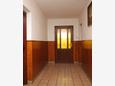 Hallway Sali, Hallway in the apartment, (pet friendly) and WiFi.
