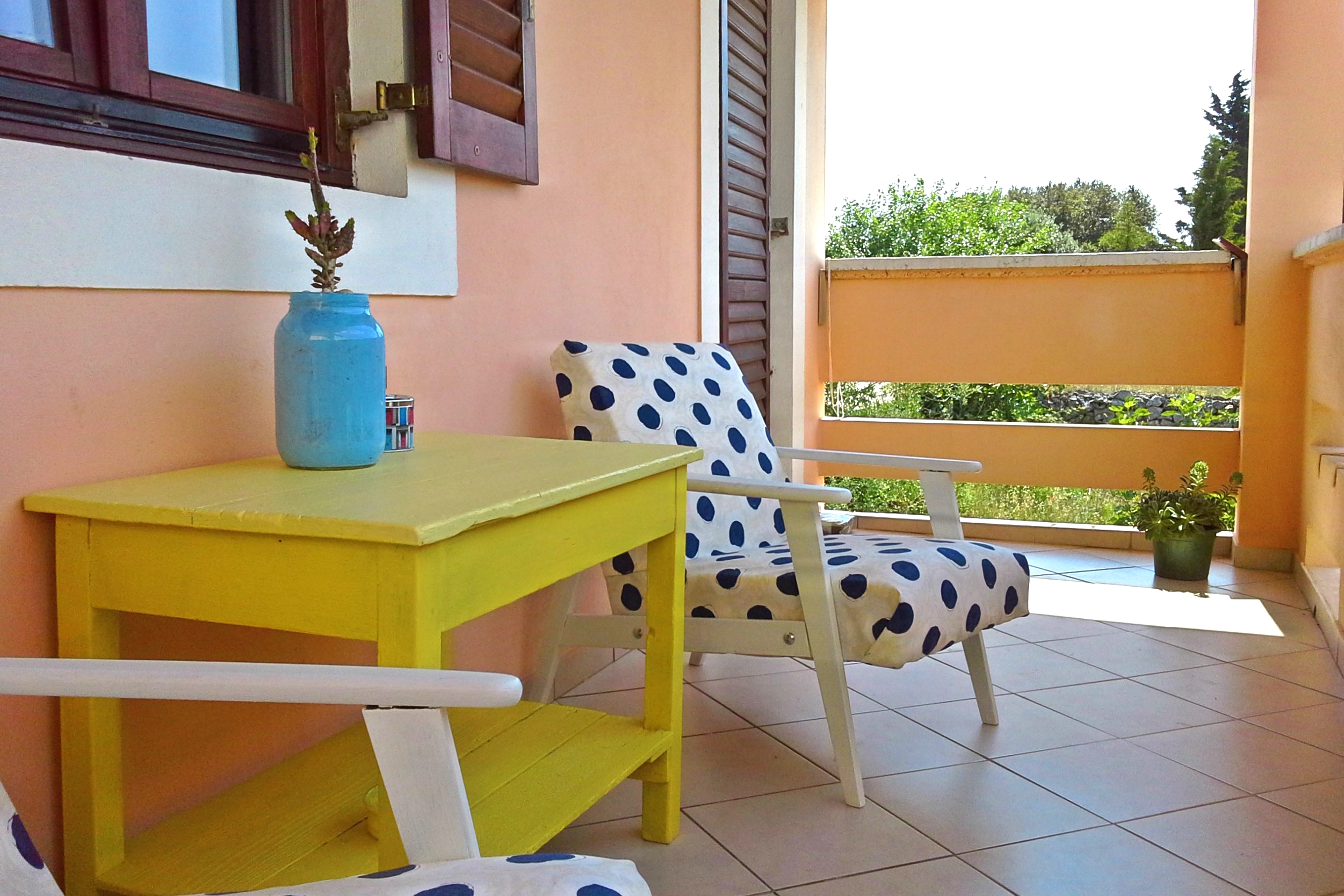 Studio flat with balcony and sea view Sutomišćica, Ugljan (AS-912-b)