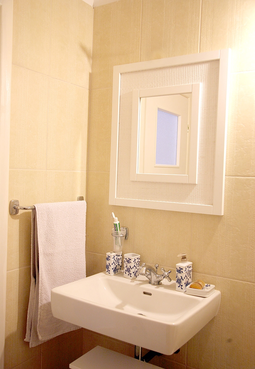 Two bedroom apartment near beach Sevid, Trogir  A-b
