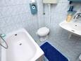 Ванная комната Rogoznica, Ванная комната в размещении типа apartment, WiFi.