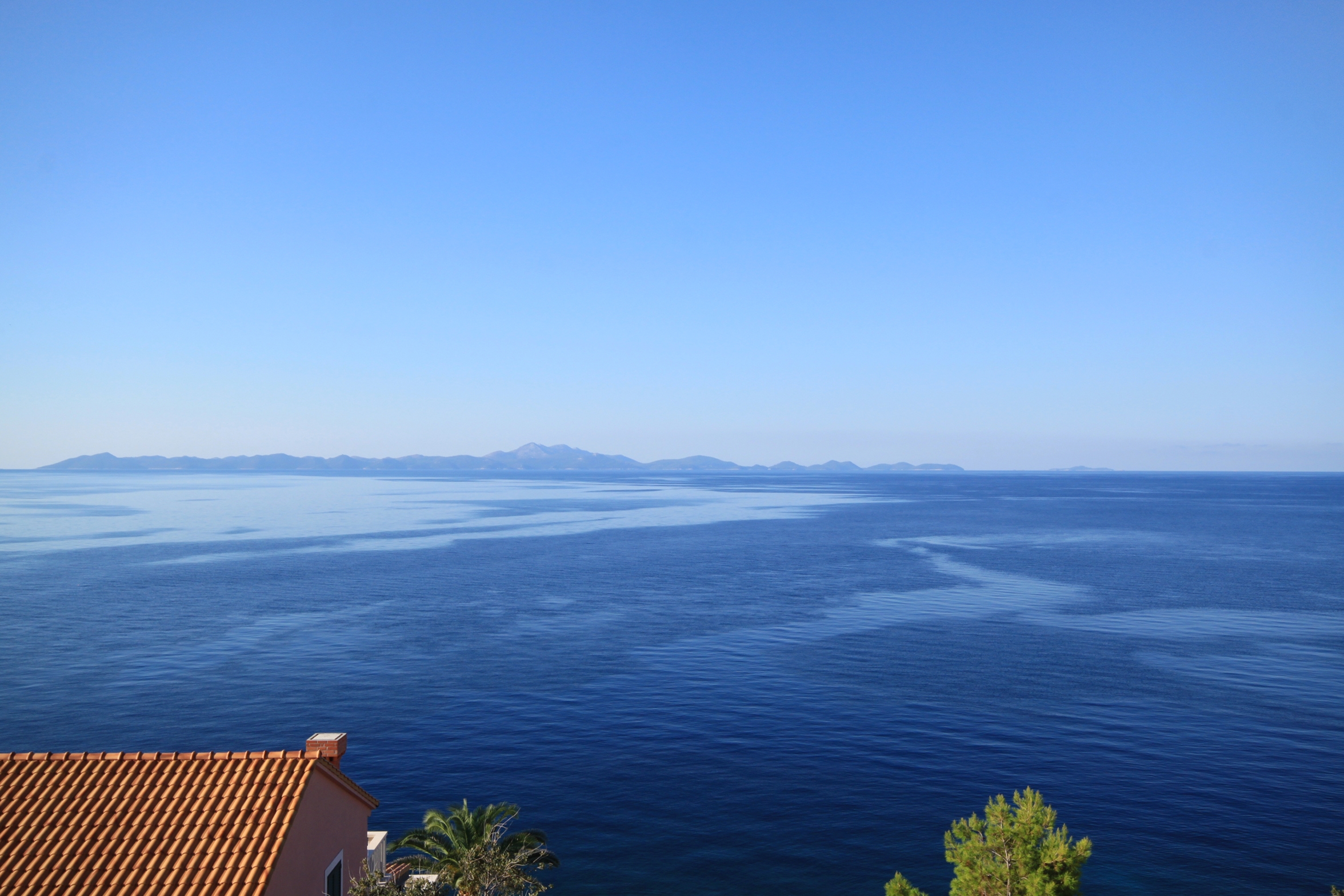 Two bedroom apartment with terrace and sea view Zavalatica, Korčula  A-a