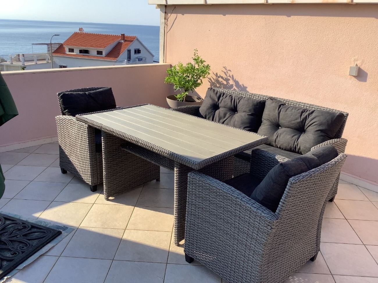 Two bedroom apartment with terrace and sea view Zavalatica, Korčula  A-a