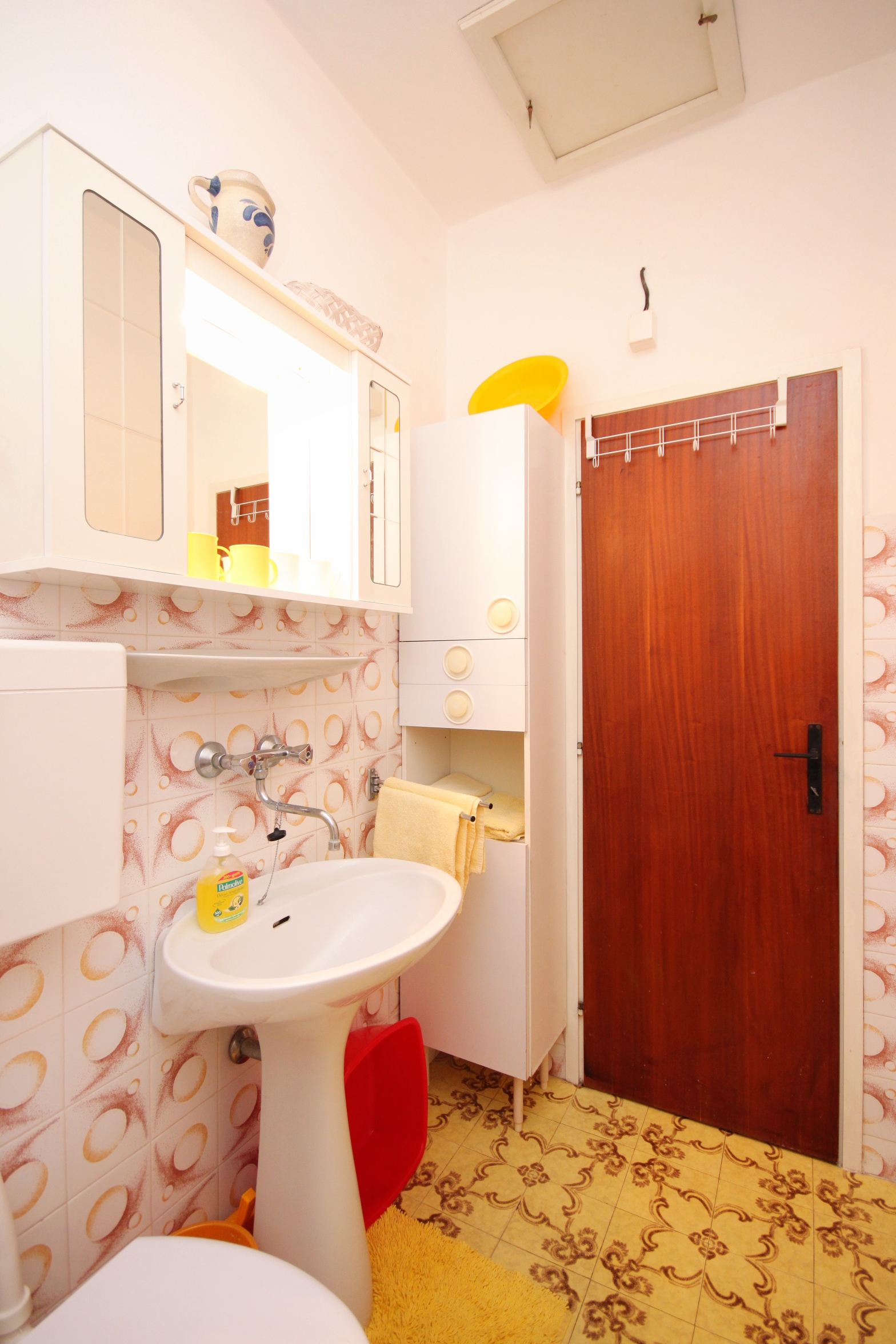 Two bedroom apartment near beach Prigradica, Korčula  A-a
