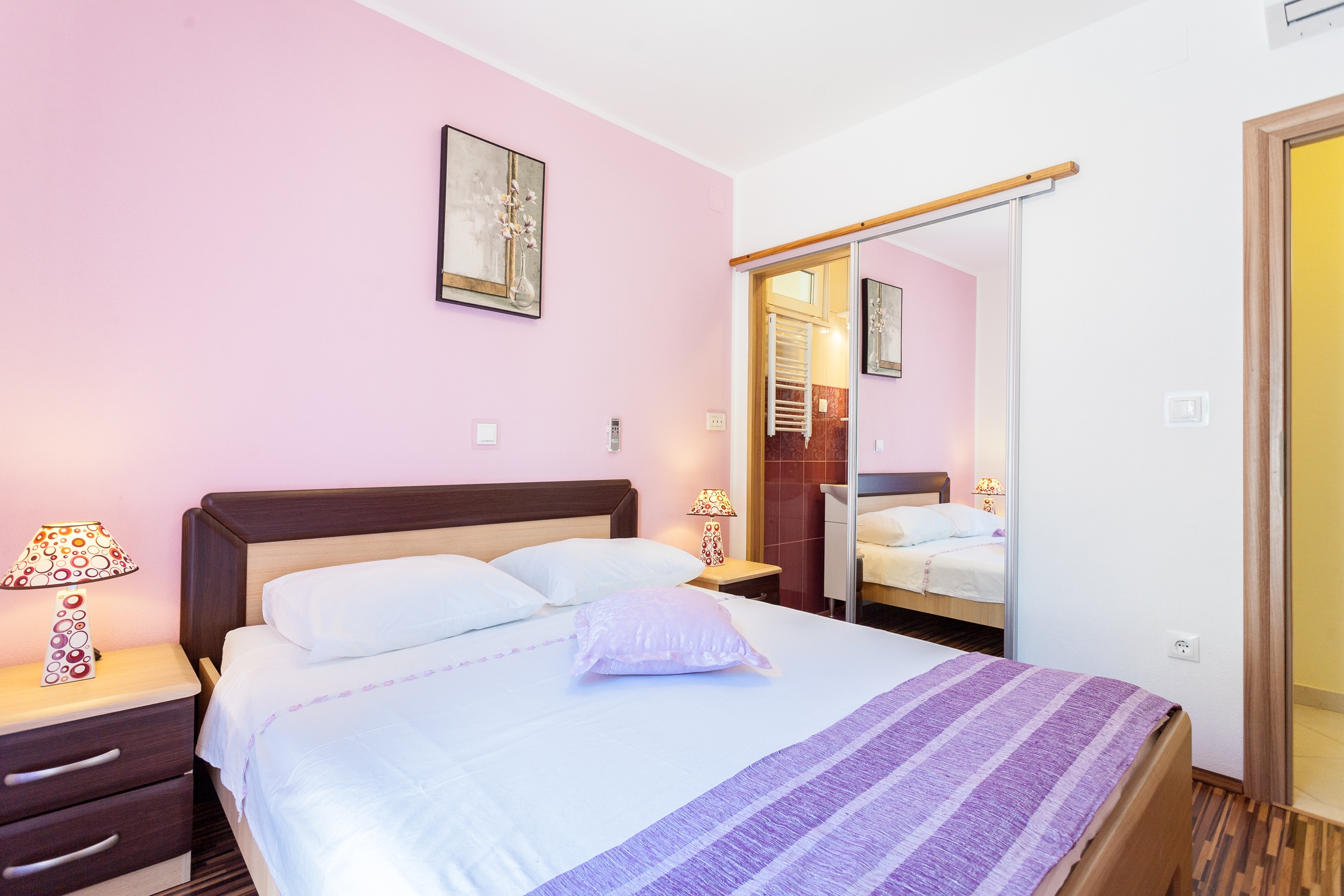 Three bedroom apartment with terrace and sea view Brna, Korčula  A-a