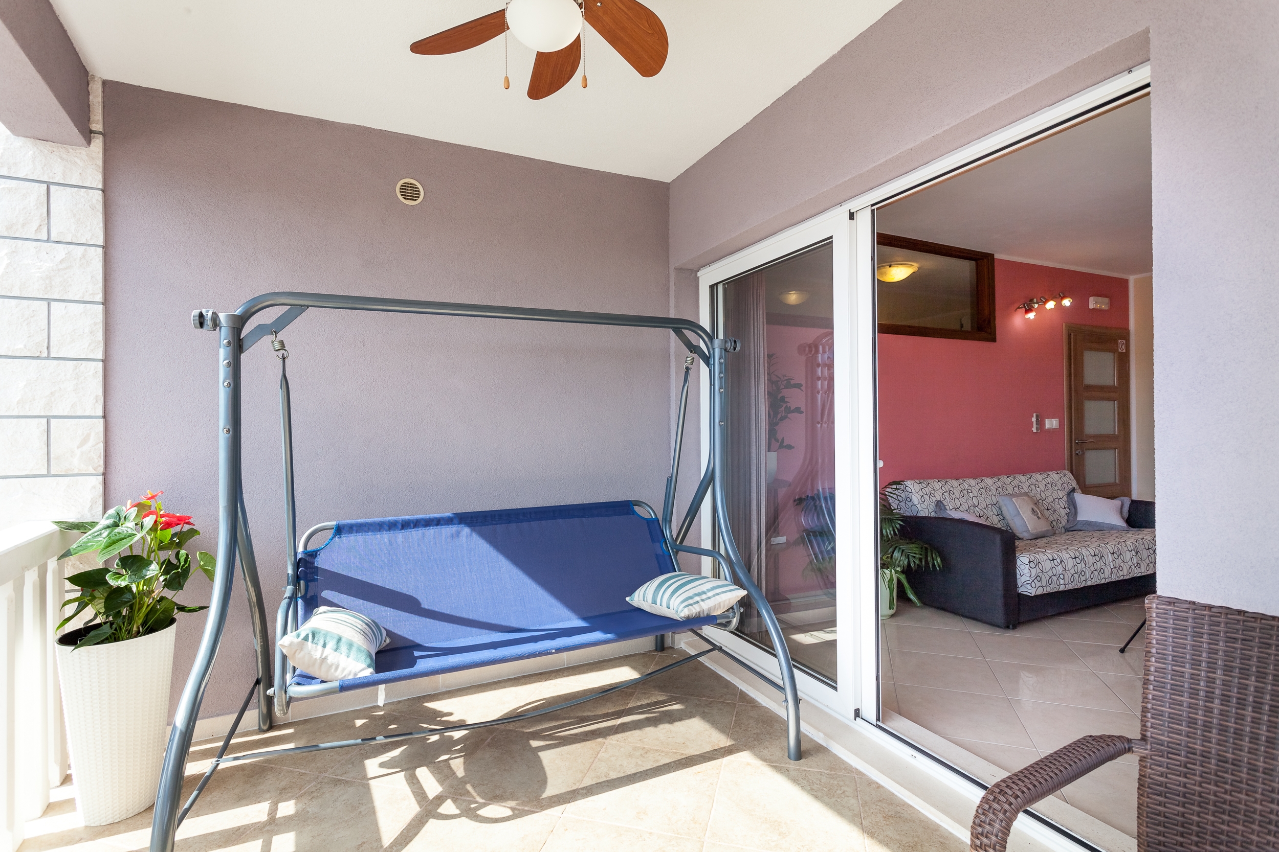 Three bedroom apartment with terrace and sea view Brna, Korčula  A-a