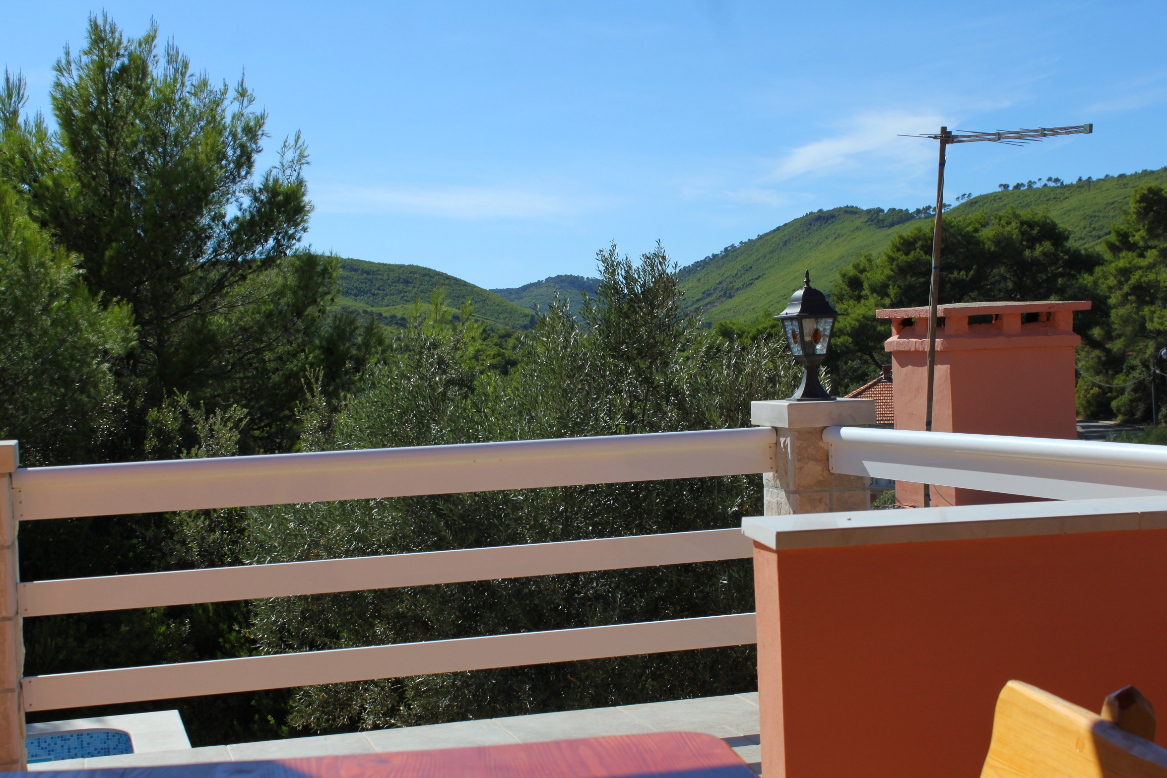 Three bedroom apartment with terrace Smokvica, Korčula  A-a