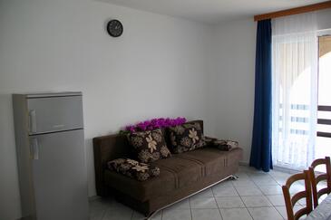 Kneža, Sala de estar in the apartment, air condition available y WiFi.