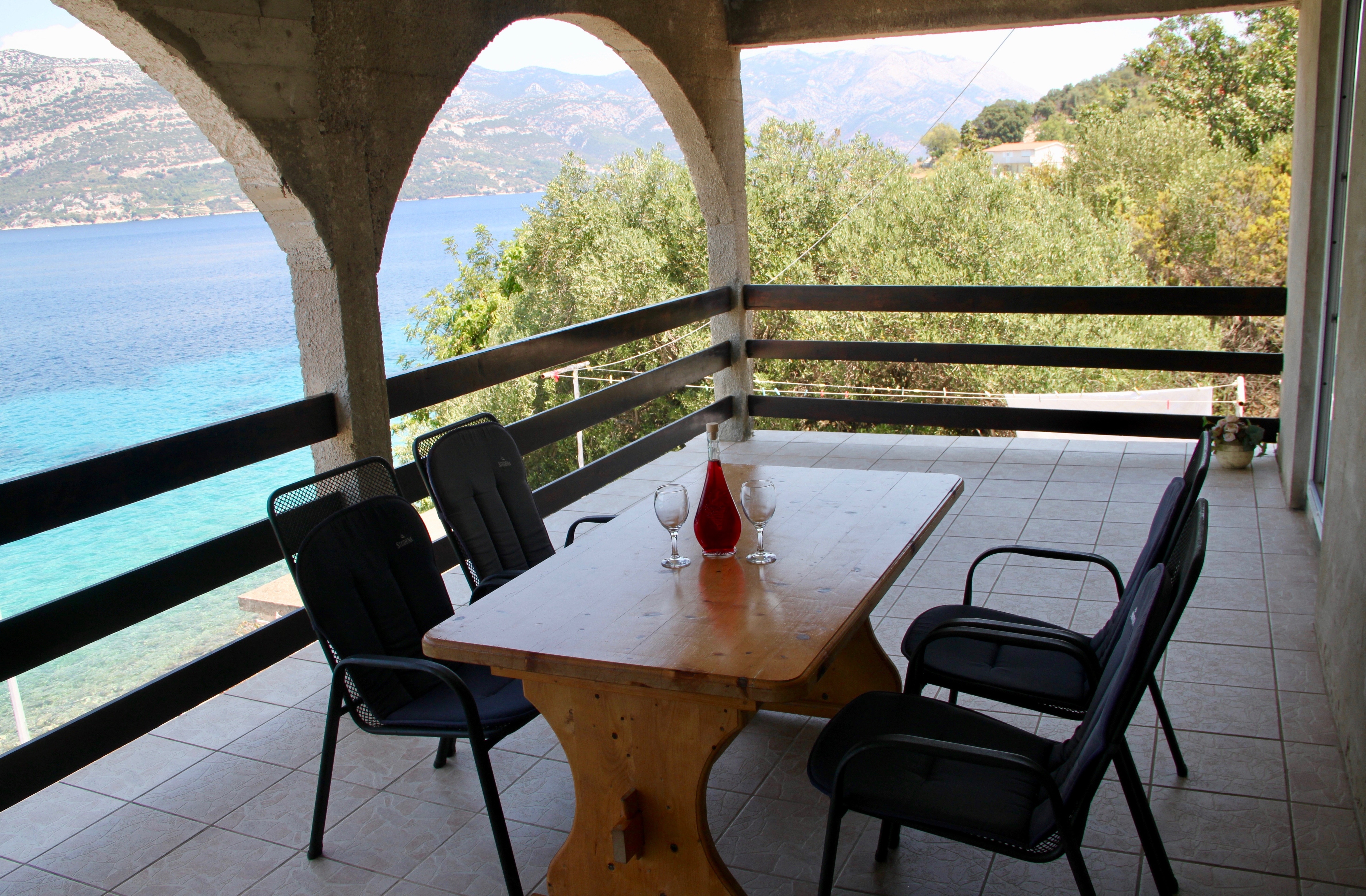 Two bedroom apartment near beach Kneža, Korčula (A-9166-a) Two bedroom apartment near beach Kneža, Korčula (A-9166-a)