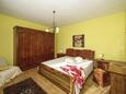 Спальня 2 Brodarica, Спальня 2 в размещении типа apartment, Домашние животные допускаются и WiFi.