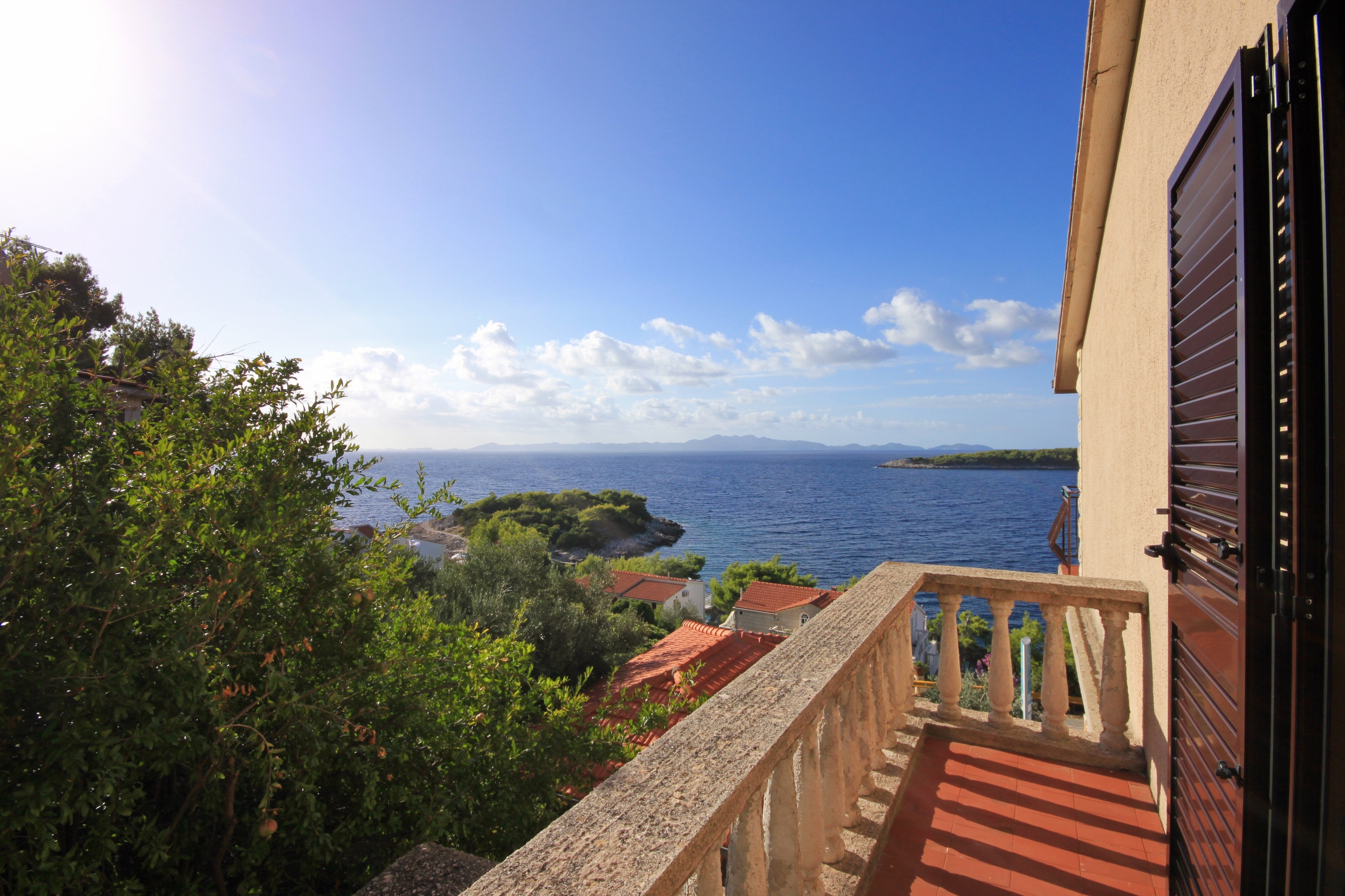 One bedroom apartment with balcony and sea view Prižba, Korčula  A-c