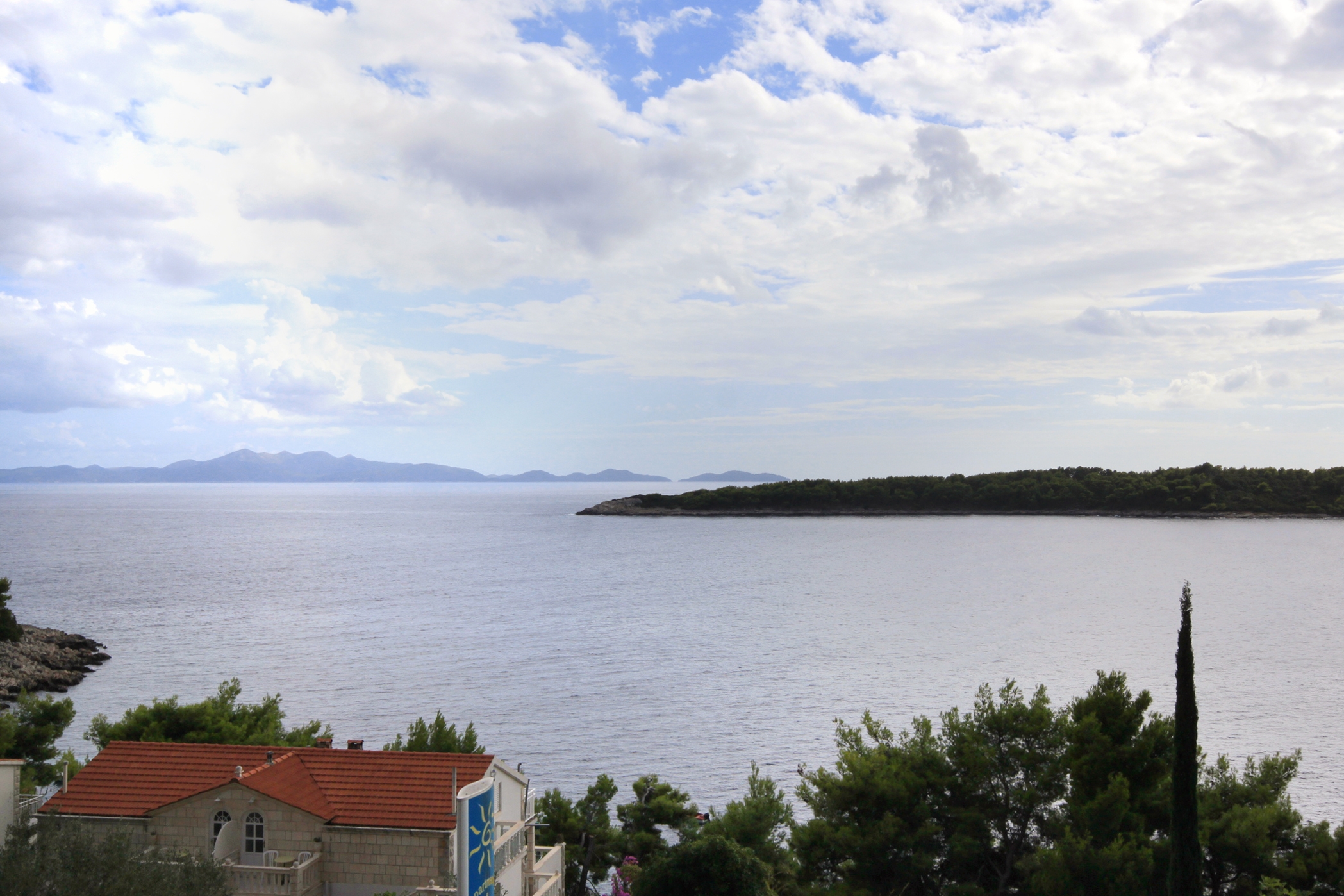 Four bedroom apartment with terrace and sea view Prižba, Korčula  A-d