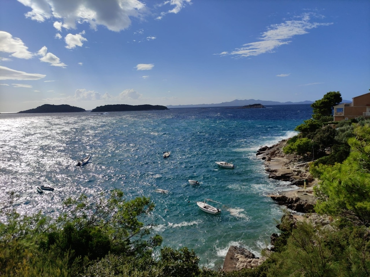 One bedroom apartment near beach Prižba, Korčula  A-a