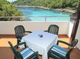 Zavalatica, Terrasse 1 dans l’hébergement en type apartment, avec la vue sur la mer et WiFi.